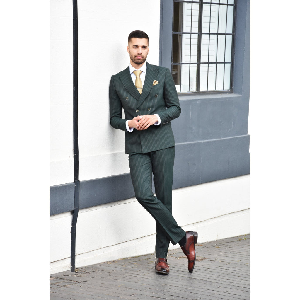 CB Greenwich Tailored Slim Fit Pinstripe Double-Breasted 2 Piece Suit