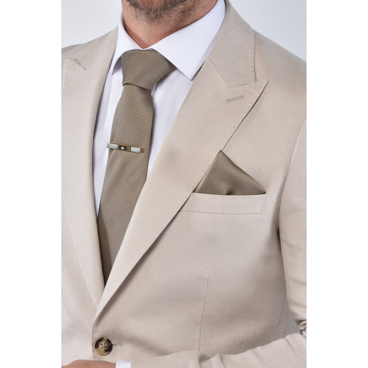 CB Bahama Tailored Slim Fit Linen 2 Piece Suit