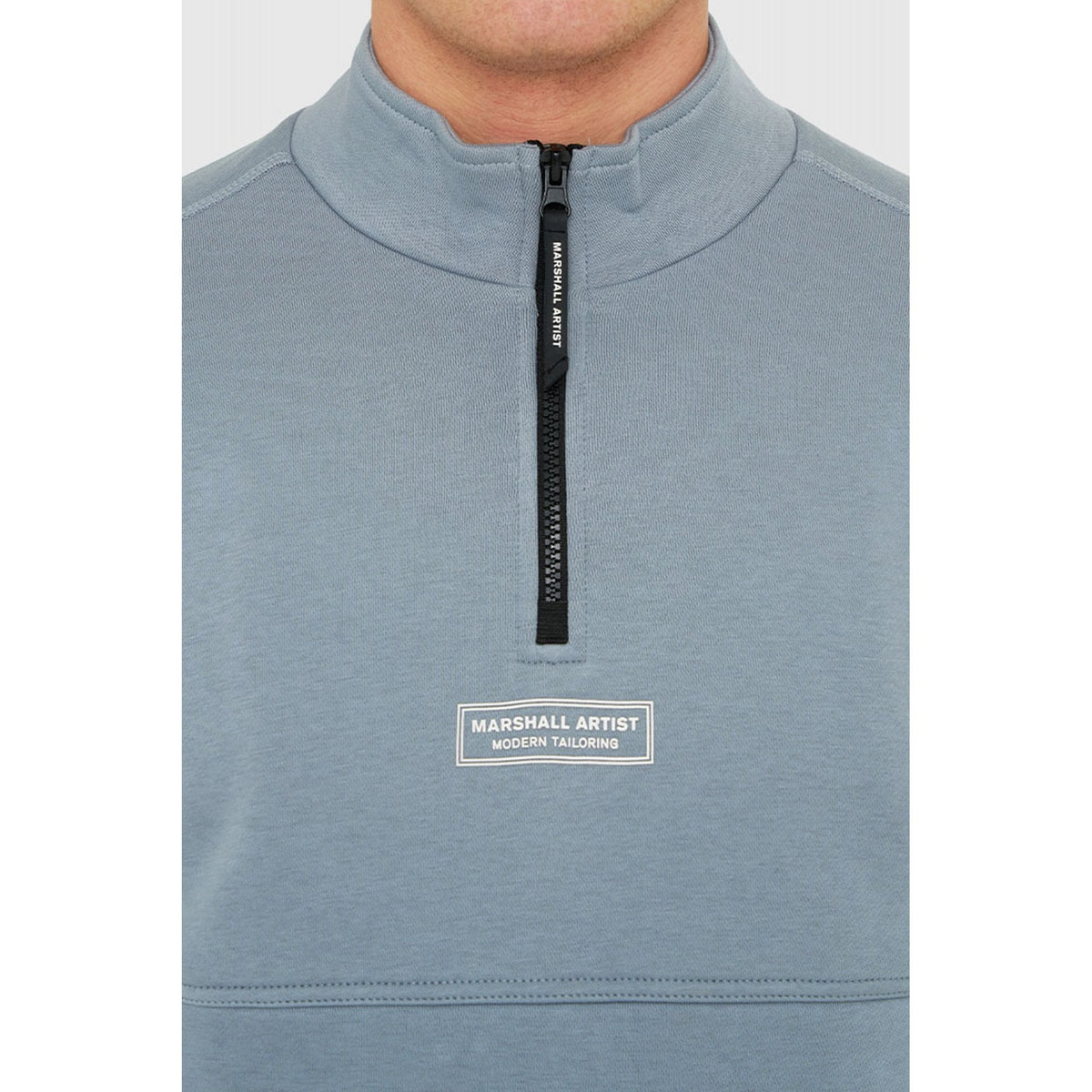 Marshall Artist | 0528 Quarter-Zip Siren Sleeve Badge Signature Injection Logo Sweat Top