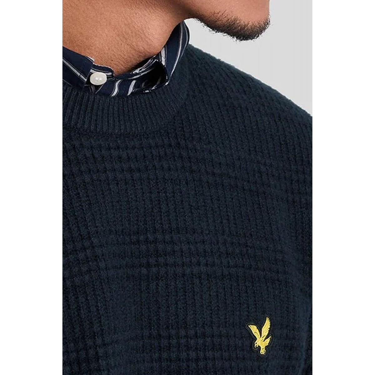 Lyle & Scott | KN2108V Retro Waffle Crew Chunky Knit Jumper