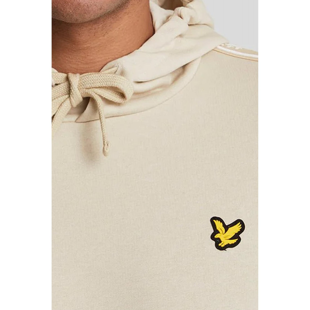 Lyle & Scott | ML2186SP Sports Tape Rubberised Logo Overhead Hood Top - Beige