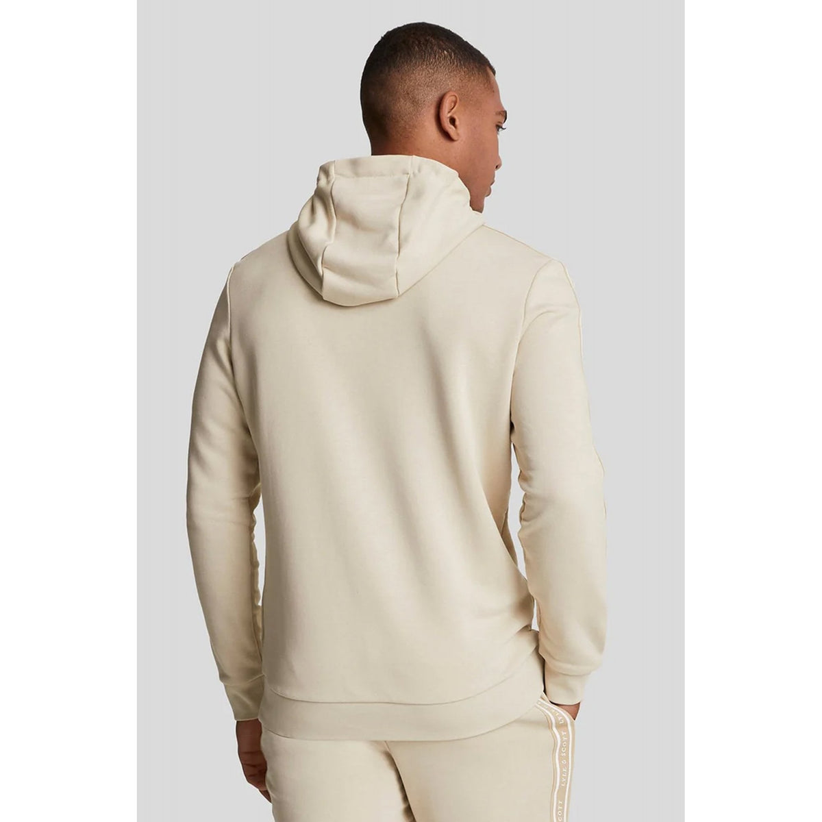 Lyle & Scott | ML2186SP Sports Tape Rubberised Logo Overhead Hood Top - Beige