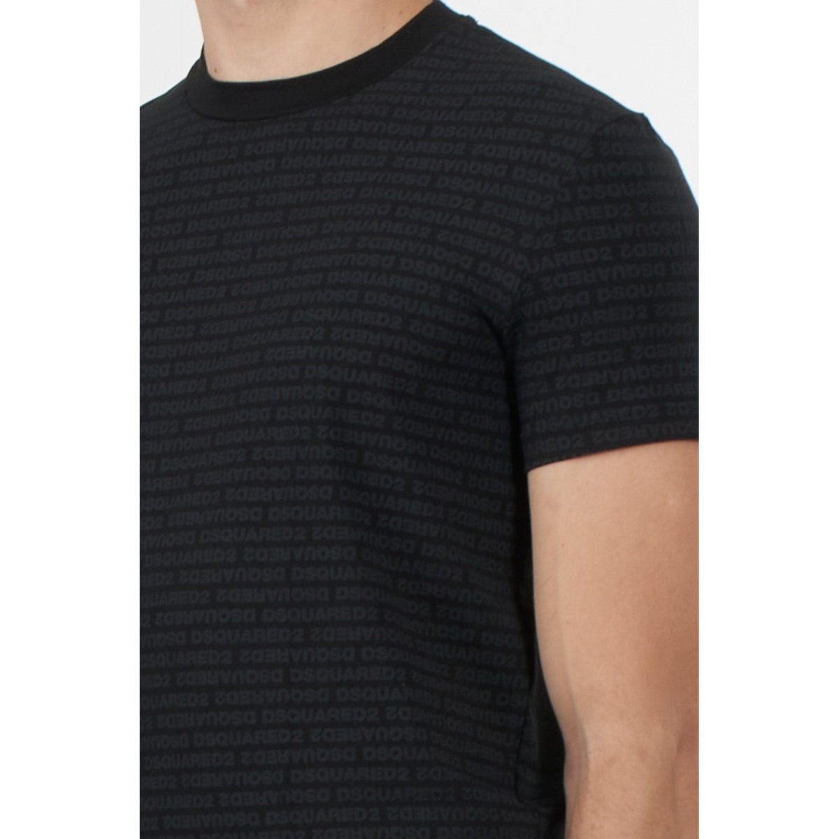 DSQUARED2 | D9M205510 Allover Logo Print Slim Fit T-Shirt