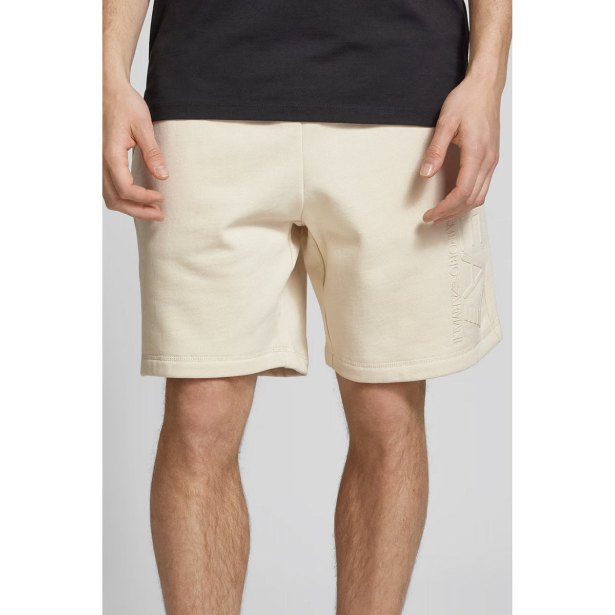EA7 | Emporio Armani 7M000241 AF10377 Train Visibility Rubberised Logo Short - Almond Beige