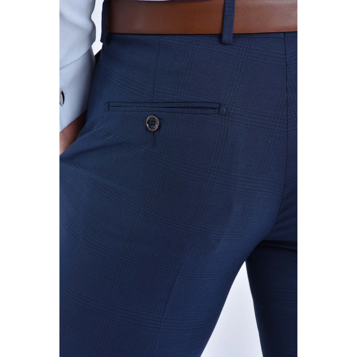CB Brooklyn Tailored Slim Fit Contrast Check Double-Breasted 2 Piece Suit - Indigo