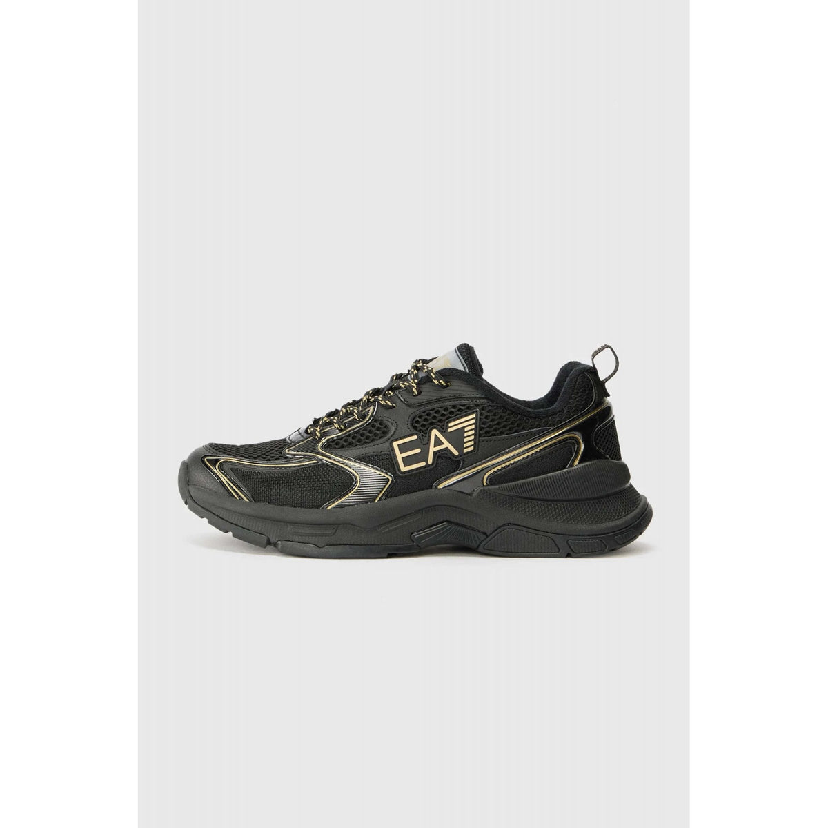 EA7 | Emporio Armani X8X249 XK446 Predator Logo Textured Mesh Style Trainer