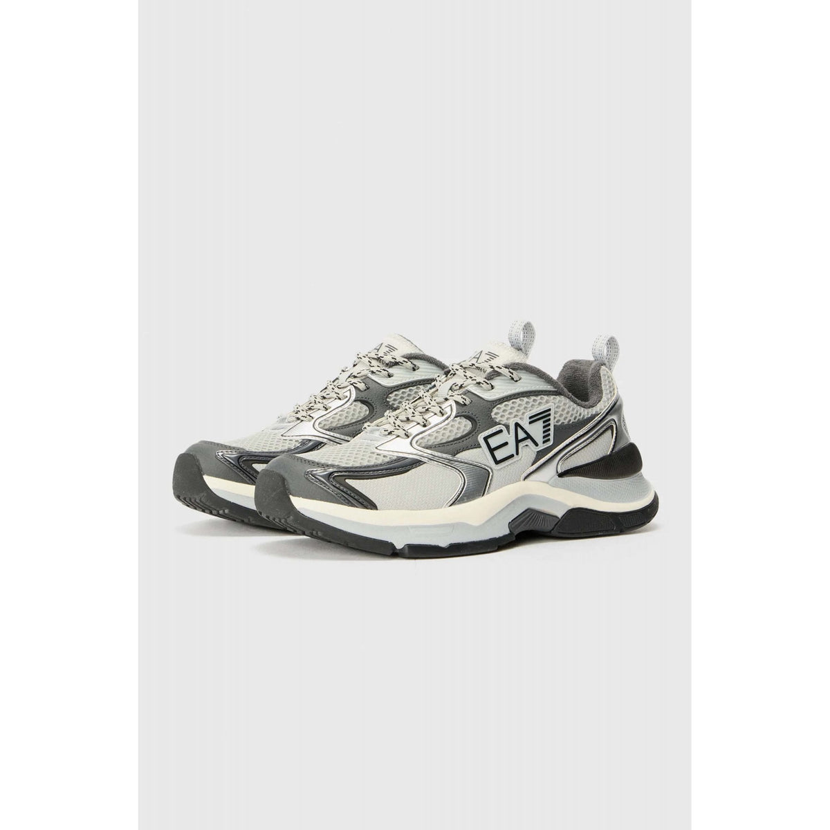 EA7 | Emporio Armani X8X249 XK446 Predator Logo Textured Mesh Style Trainer
