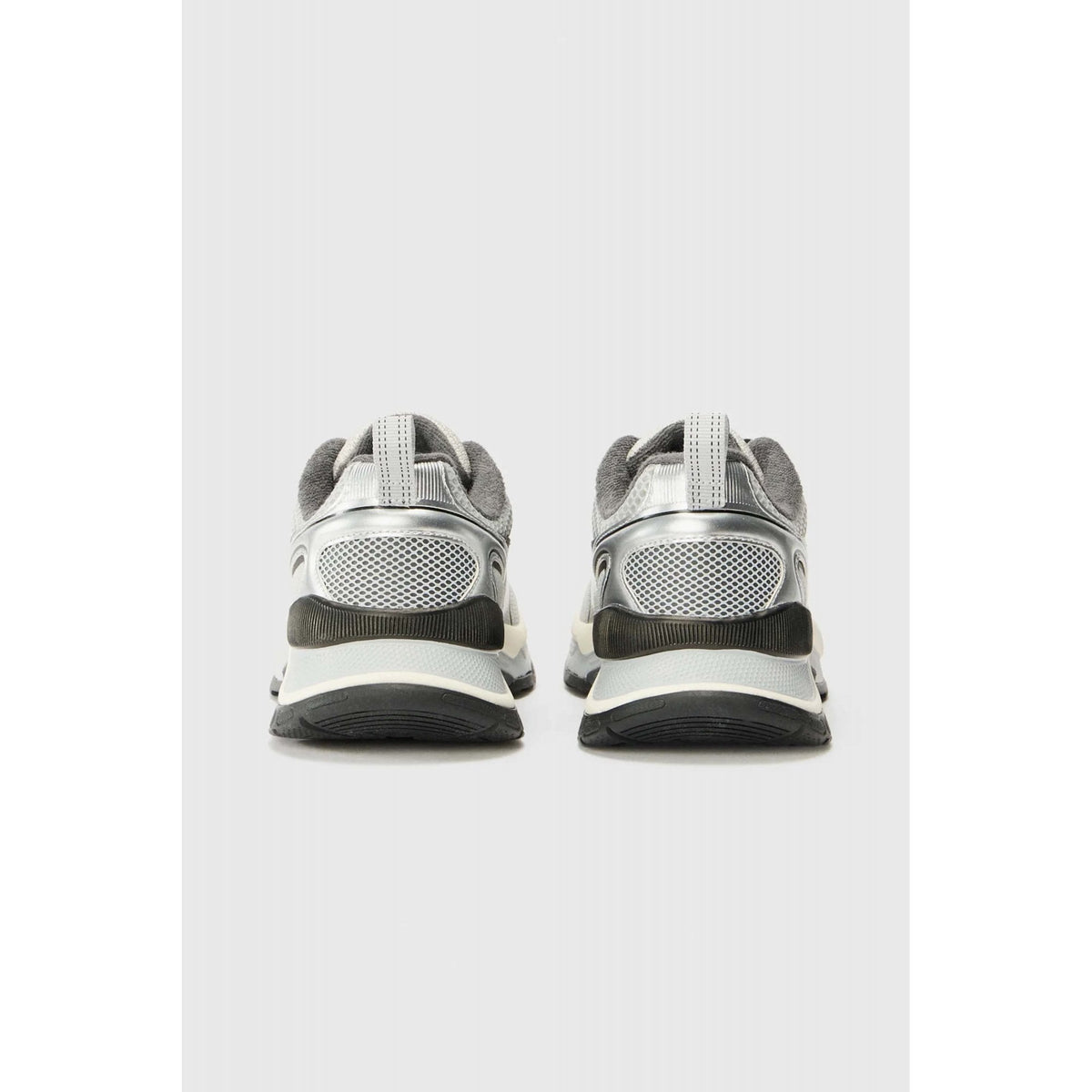 EA7 | Emporio Armani X8X249 XK446 Predator Logo Textured Mesh Style Trainer