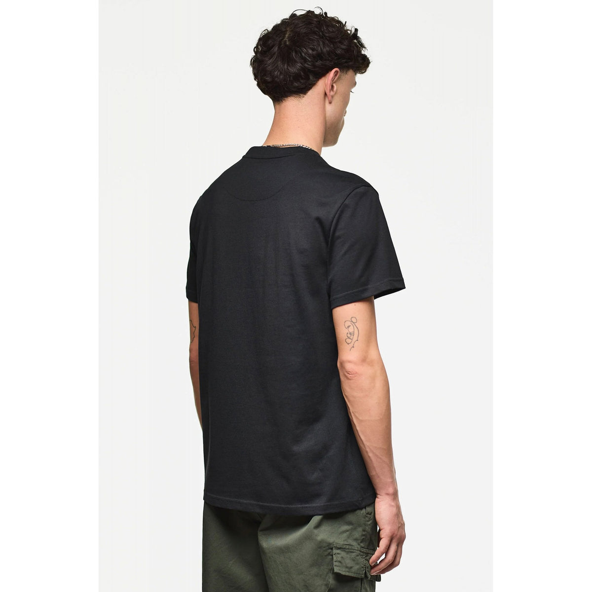 Weekend Offender PT3A22 Battle Lines Hanging Trainers Graphic Print T-Shirt - Black