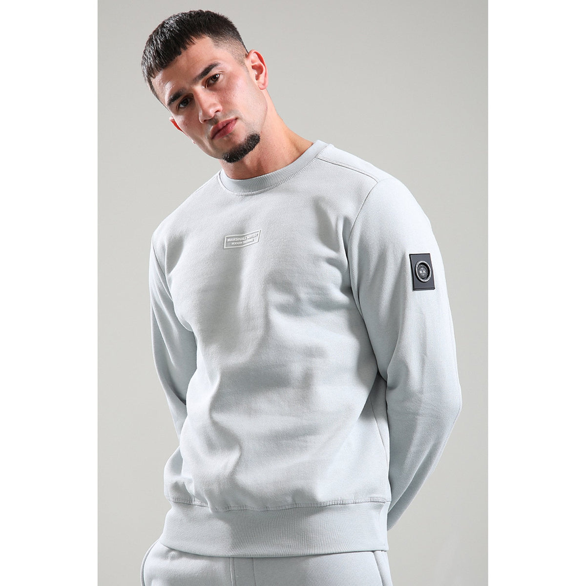 Marshall Artist | 1007 Siren Sleeve Badge Signature Injection Logo Crew Sweat Top