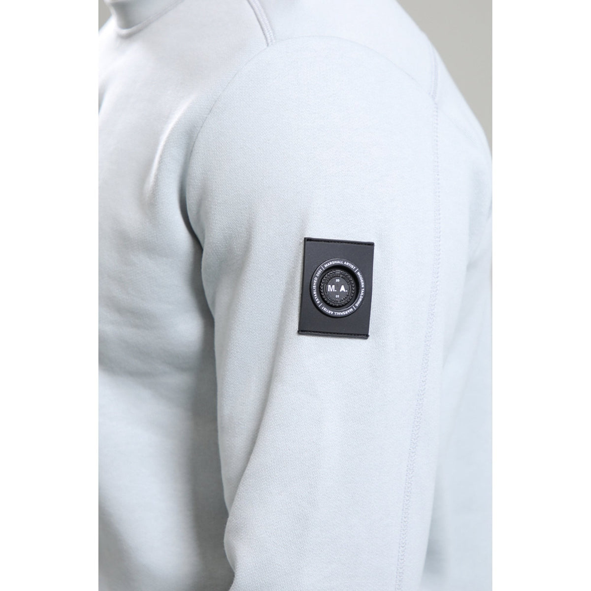 Marshall Artist | 1007 Siren Sleeve Badge Signature Injection Logo Crew Sweat Top