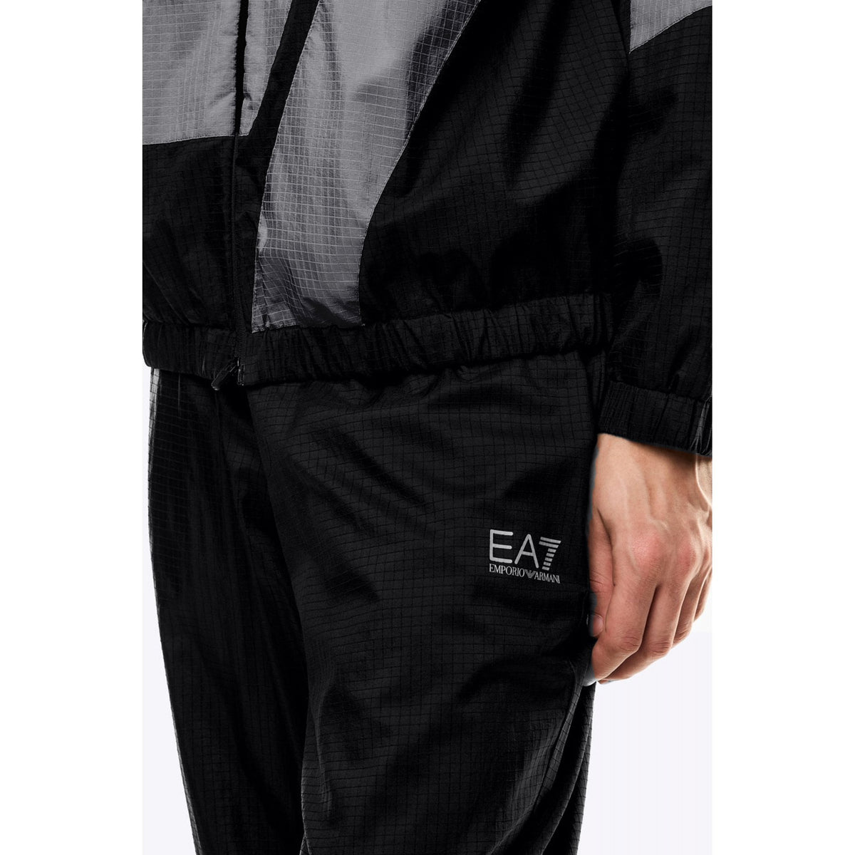 EA7 | Emporio Armani AF13415 0646 Dynamic Athlete Technical Fabric VENTUS7 Hood Tracksuit Set - Black