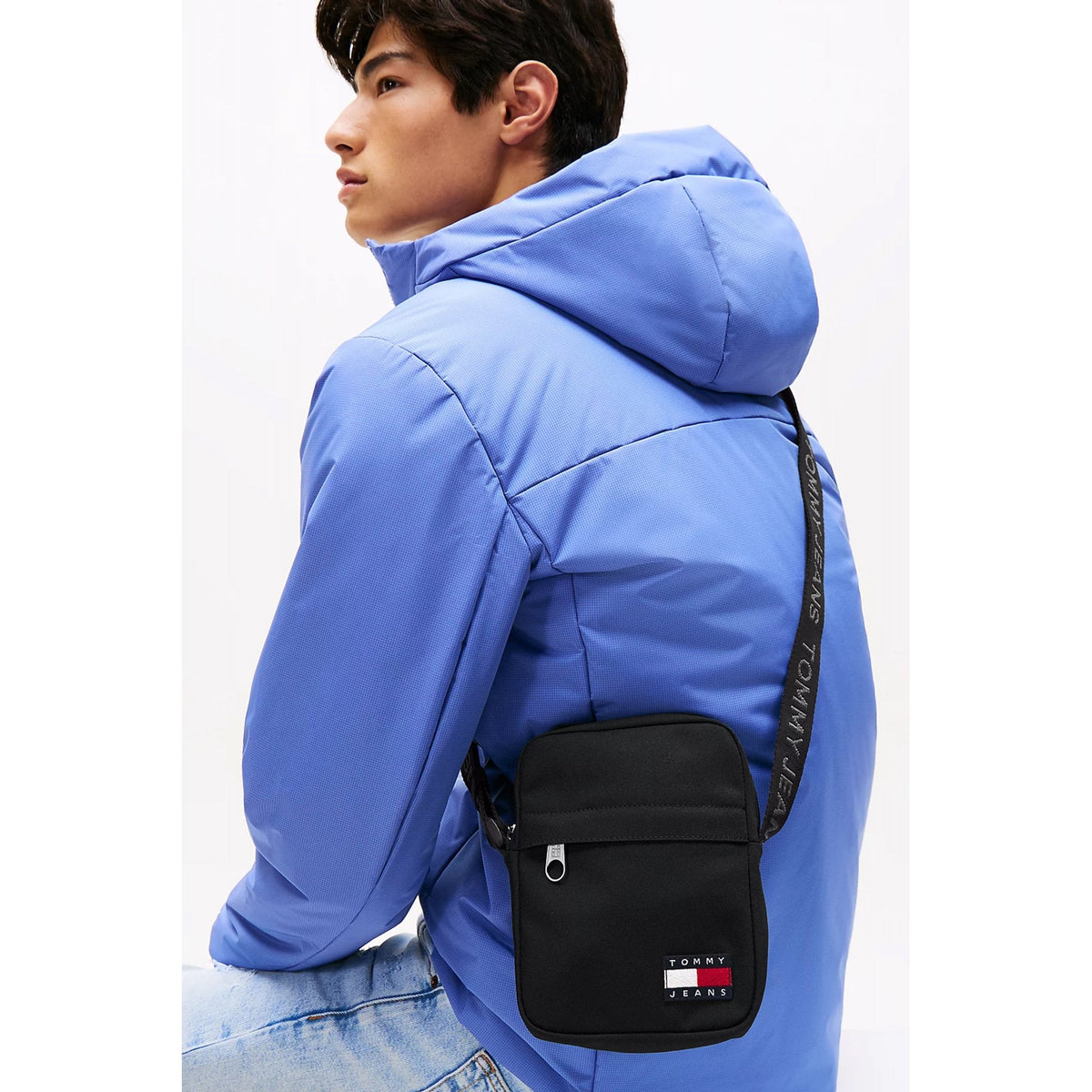Tommy Jeans | AM0AM13710 Reporter Essential Repeat Logo Cross Body Bag