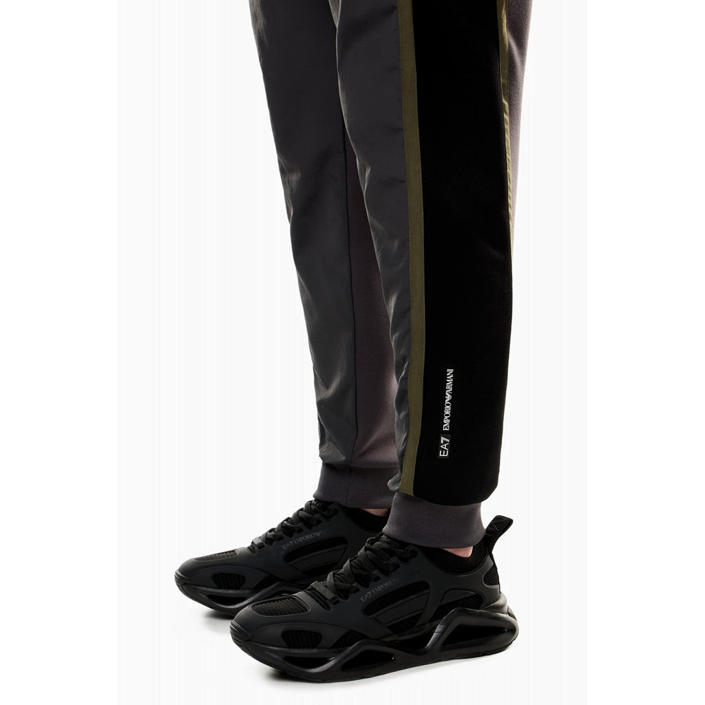 EA7 | Emporio Armani AF17003 0939 Train Athletic Colour Block Jogger - Beetle Green/Black