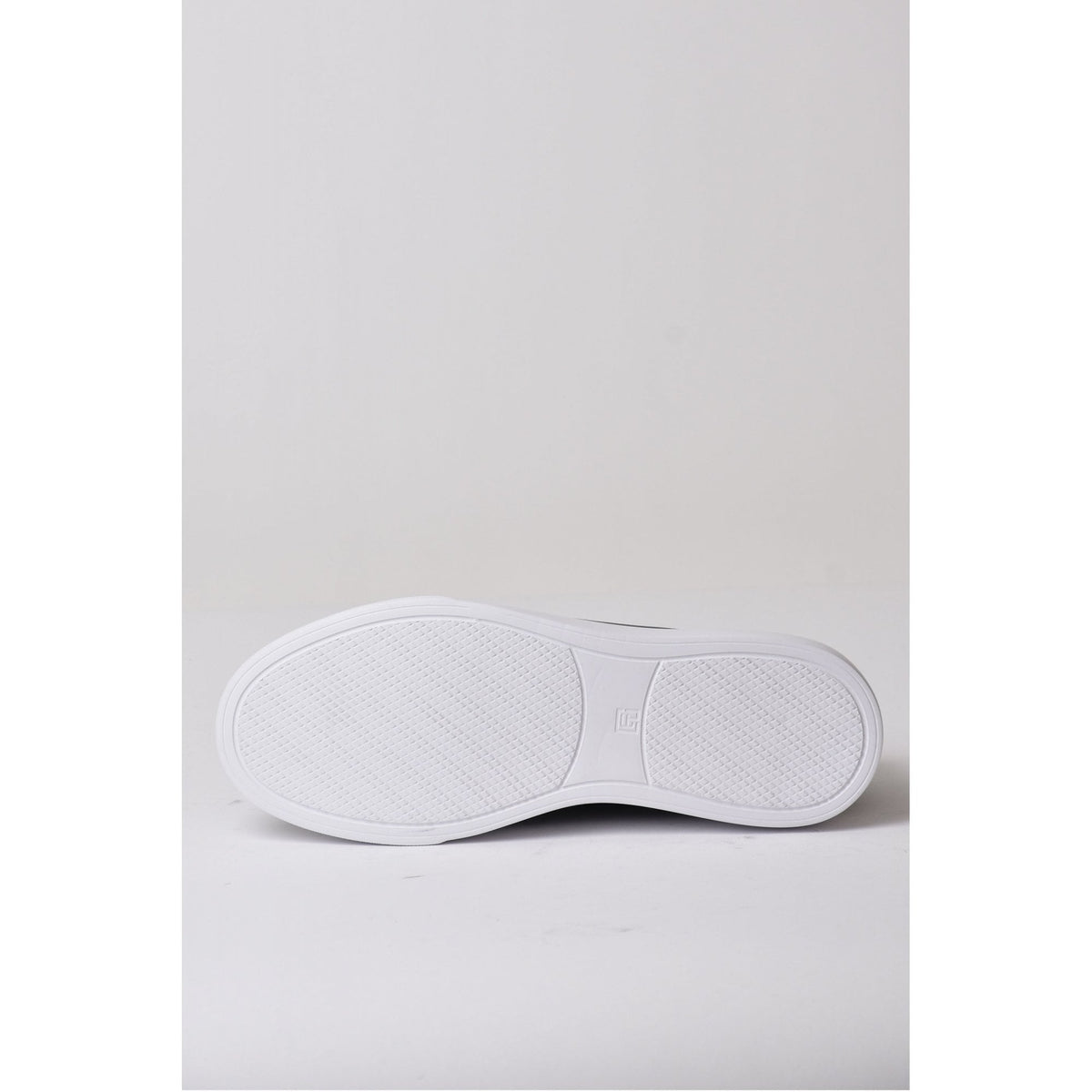 Paul Branco | M-25087 Essential Leather Thick Rubber Sole Trainer