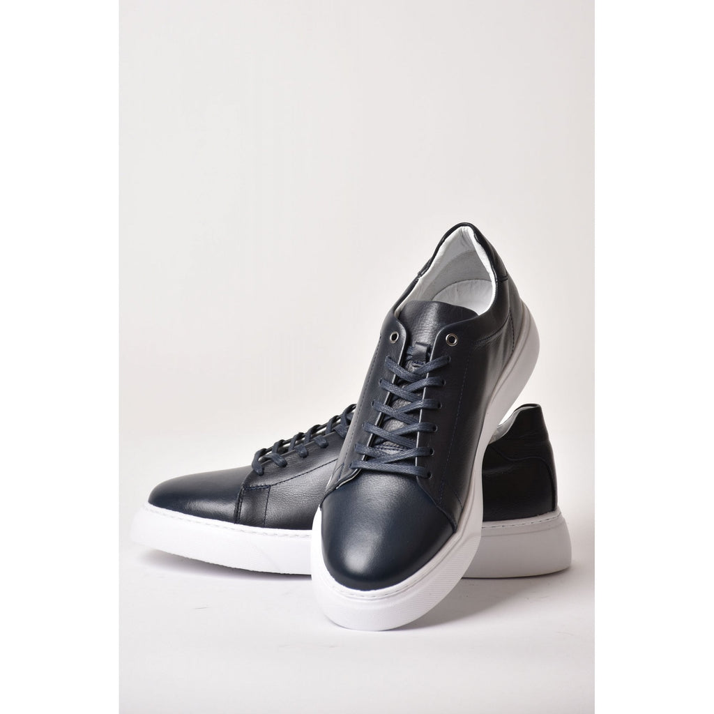 Paul Branco | M-25087 Essential Leather Thick Rubber Sole Trainer