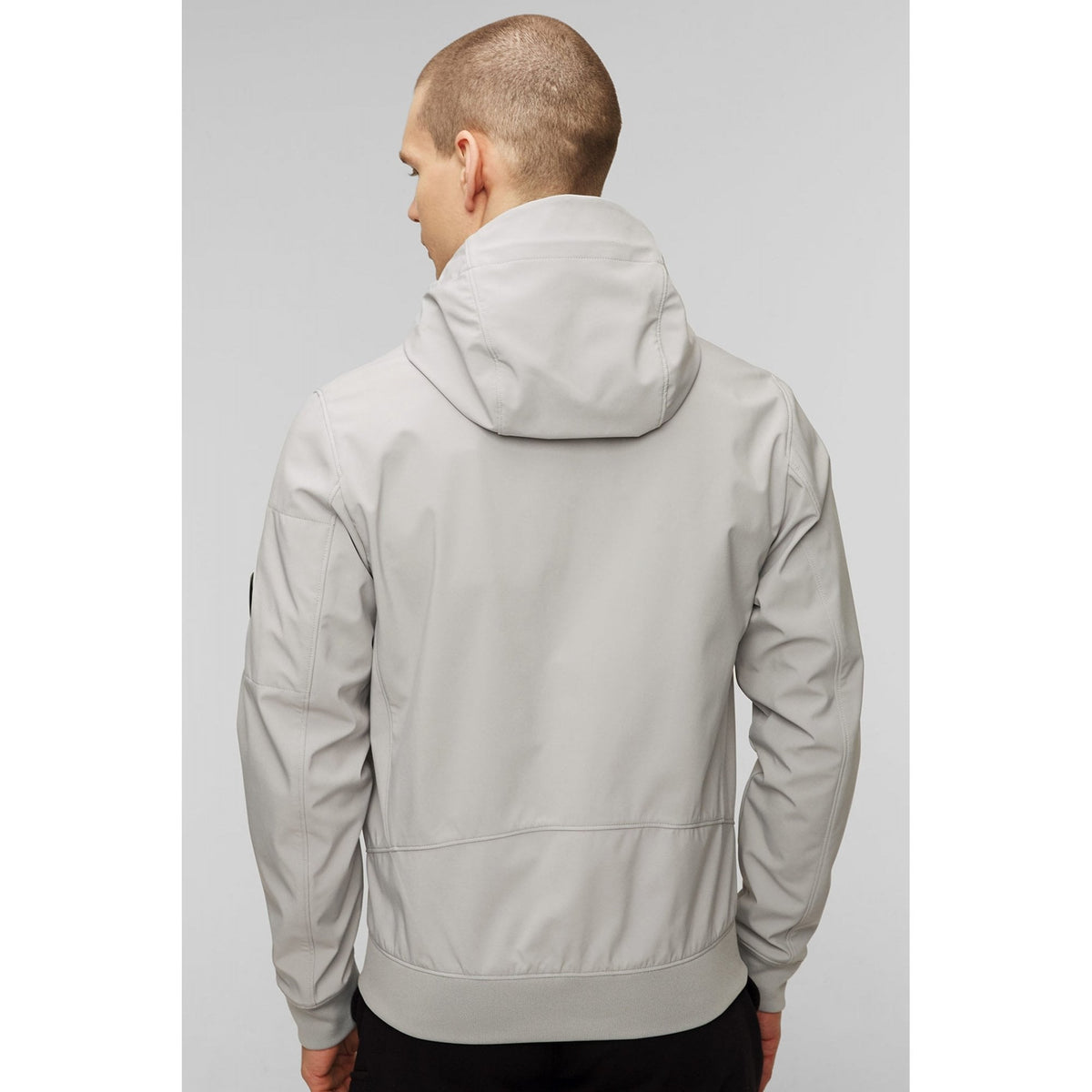 C.P. Company | 16CMOW003A Lightweight Soft Shell Lens Hood Jacket