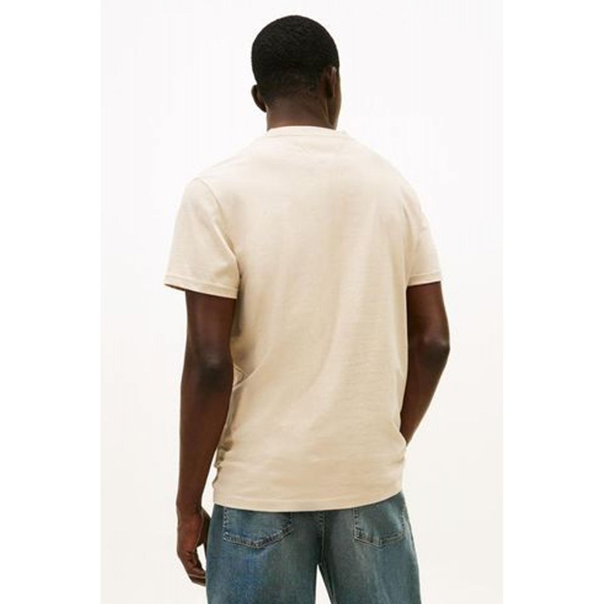 Tommy Jeans | DM21780 Slim Fit Linear Print Logo Half Sleeve T-Shirt