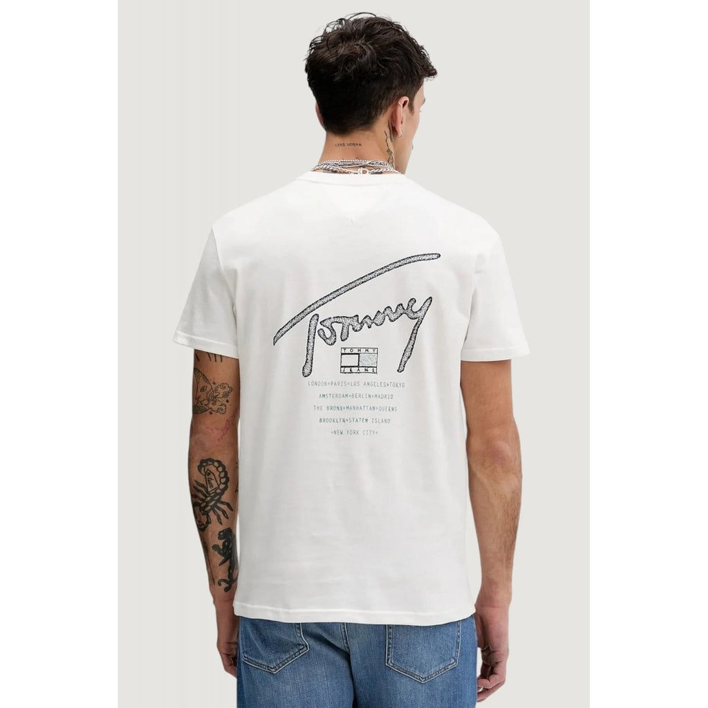 Tommy Jeans | DM22320 Regular Script Sign Back Logo Print Half Sleeve T-Shirt