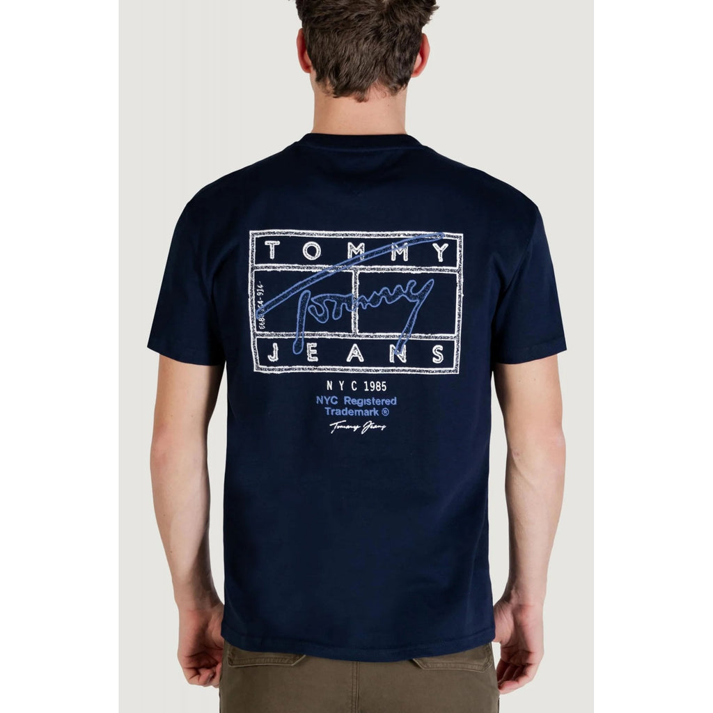Tommy Jeans | DM22319 Regular Script Sign Spray Back Logo Print Half Sleeve T-Shirt