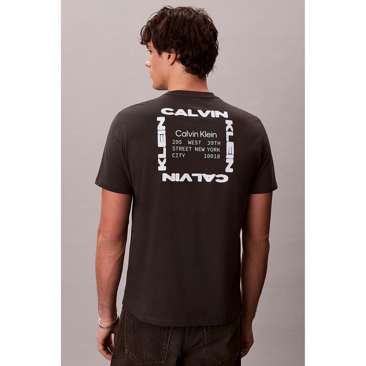 Calvin Klein Jeans | LV14RE830G Classic Box Graphic Logo Crew Half-Sleeve T-Shirt