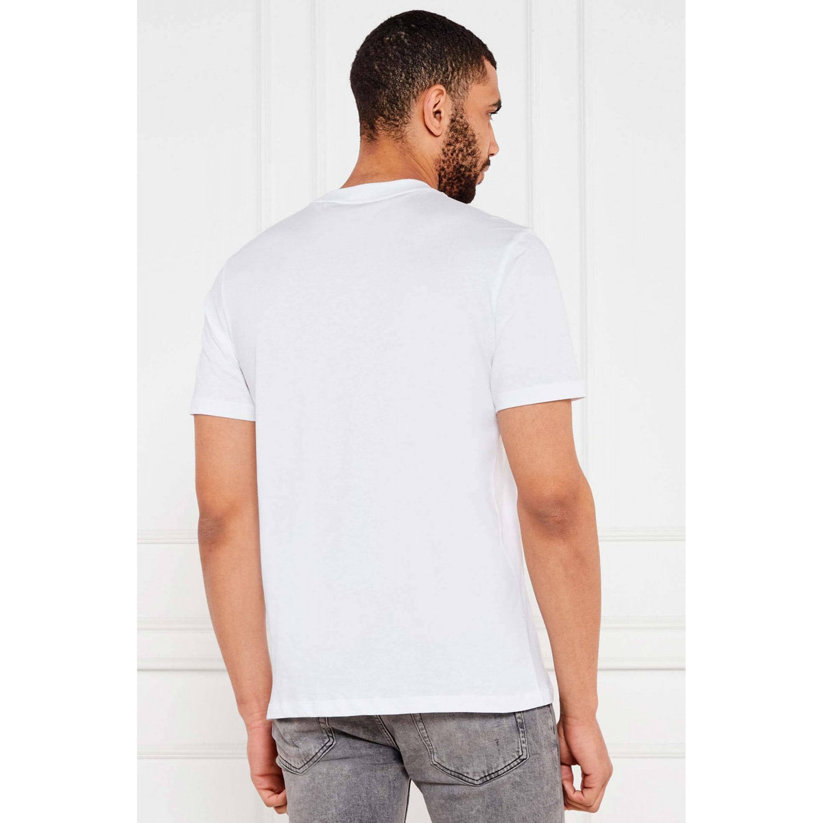 Hugo Boss 50542734 Doberman Artwork Print Half Sleeve T-Shirt - White