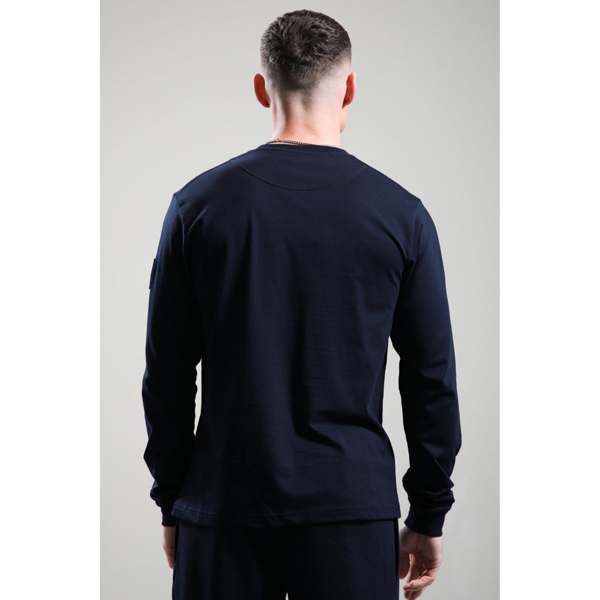 Marshall Artist | 1180 Siren Circle Badge Logo Long Sleeve Top - Navy