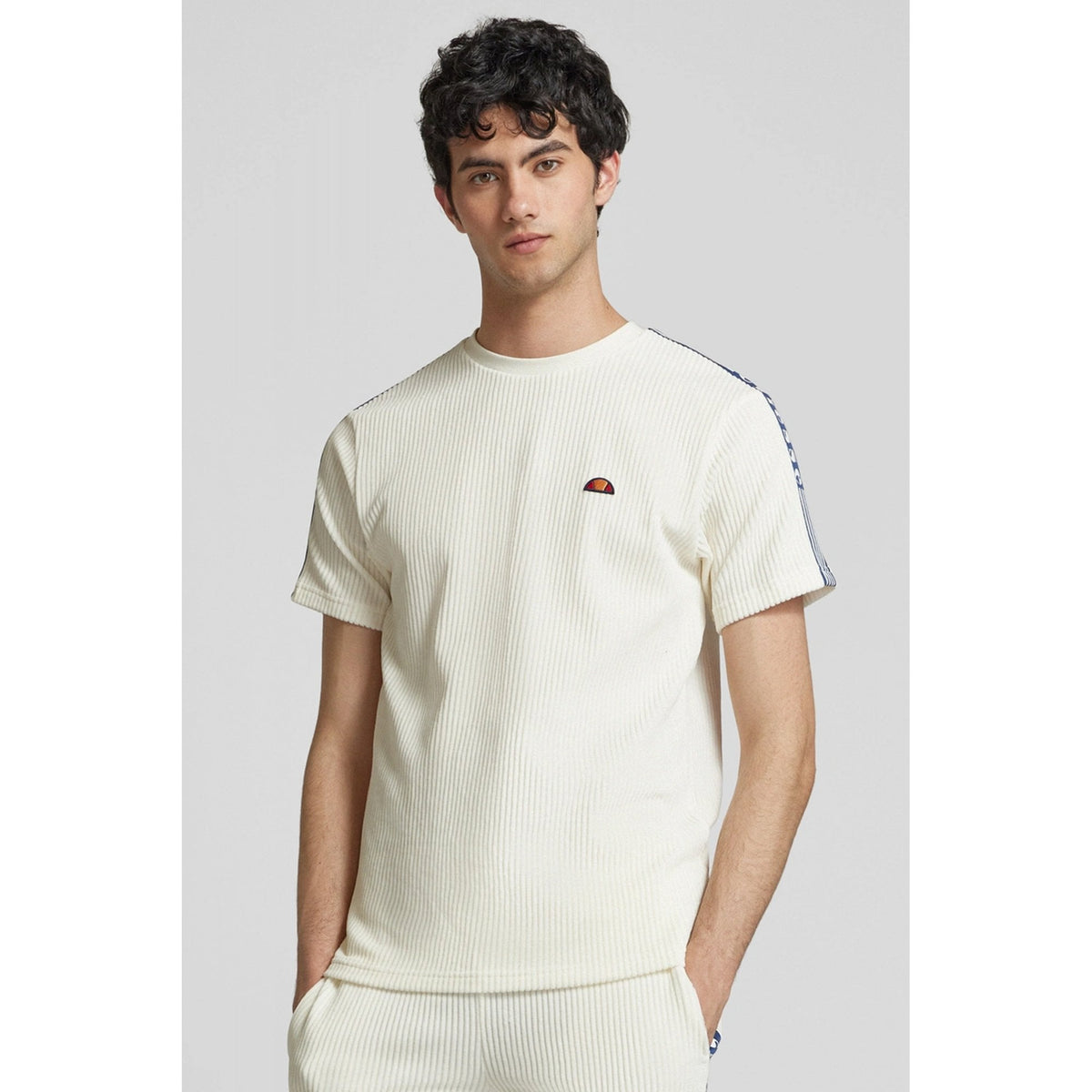 Ellesse Madori 8179 Ribbed Velour Corduroy-Style Tape Half-Sleeve T-Shirt