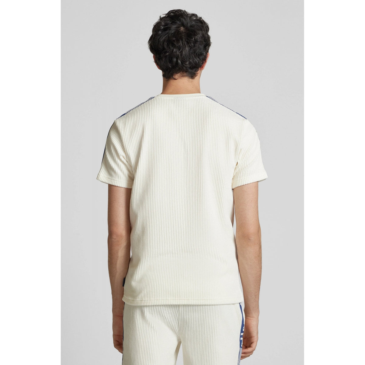 Ellesse Madori 8179 Ribbed Velour Corduroy-Style Tape Half-Sleeve T-Shirt