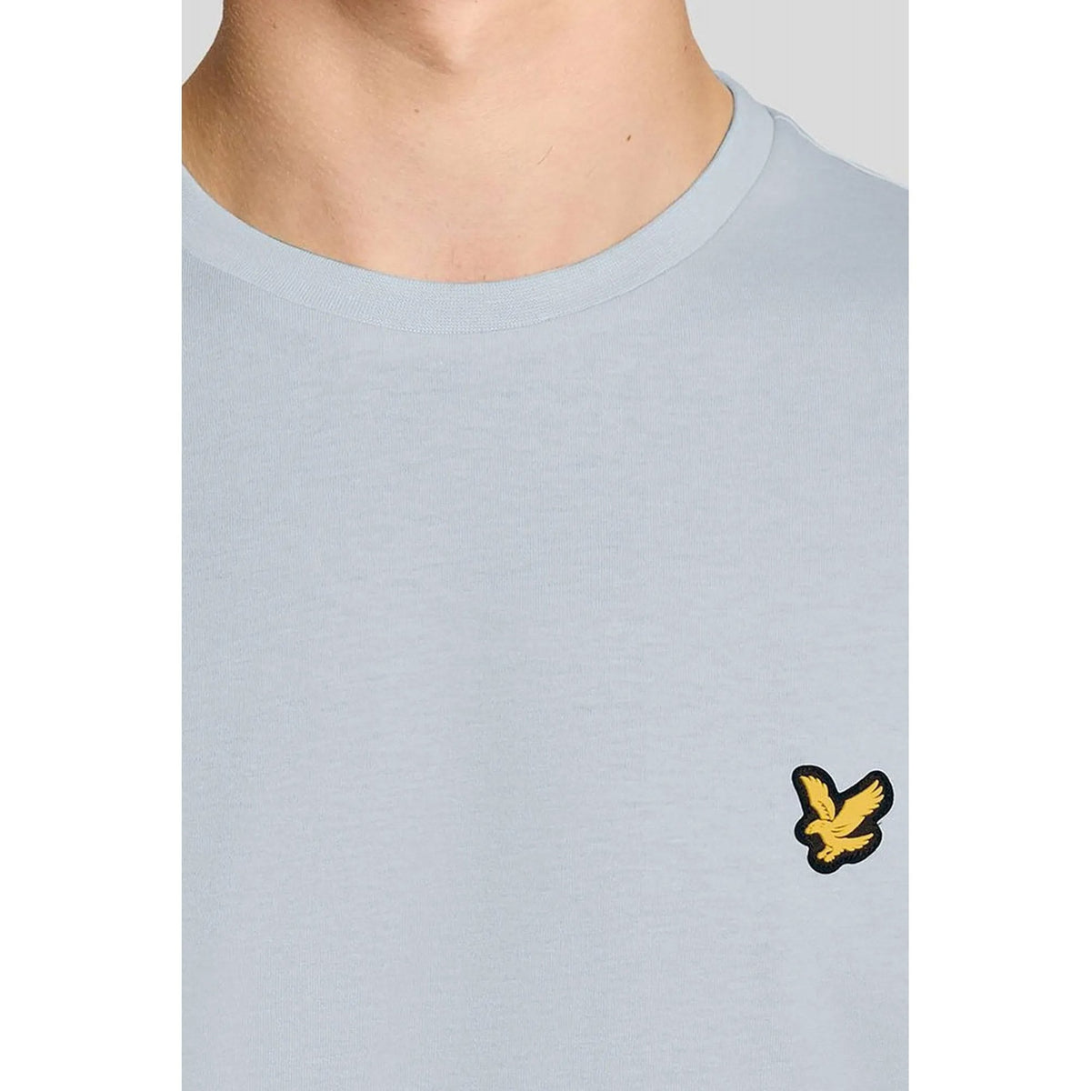 Lyle & Scott | TS2485 Plain Sport Rubberised Logo Crew Neck T-Shirt - Sky Blue Lagoon