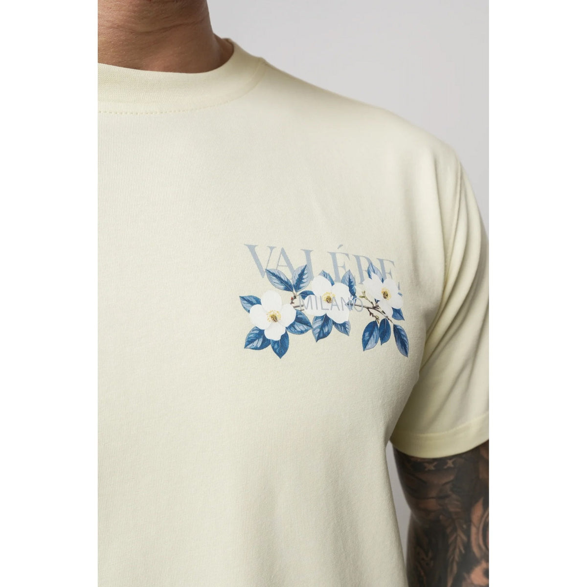 Valere Milano | Fusine VM-330 White Flowers Digital Graphic Print Half Sleeve T-Shirt