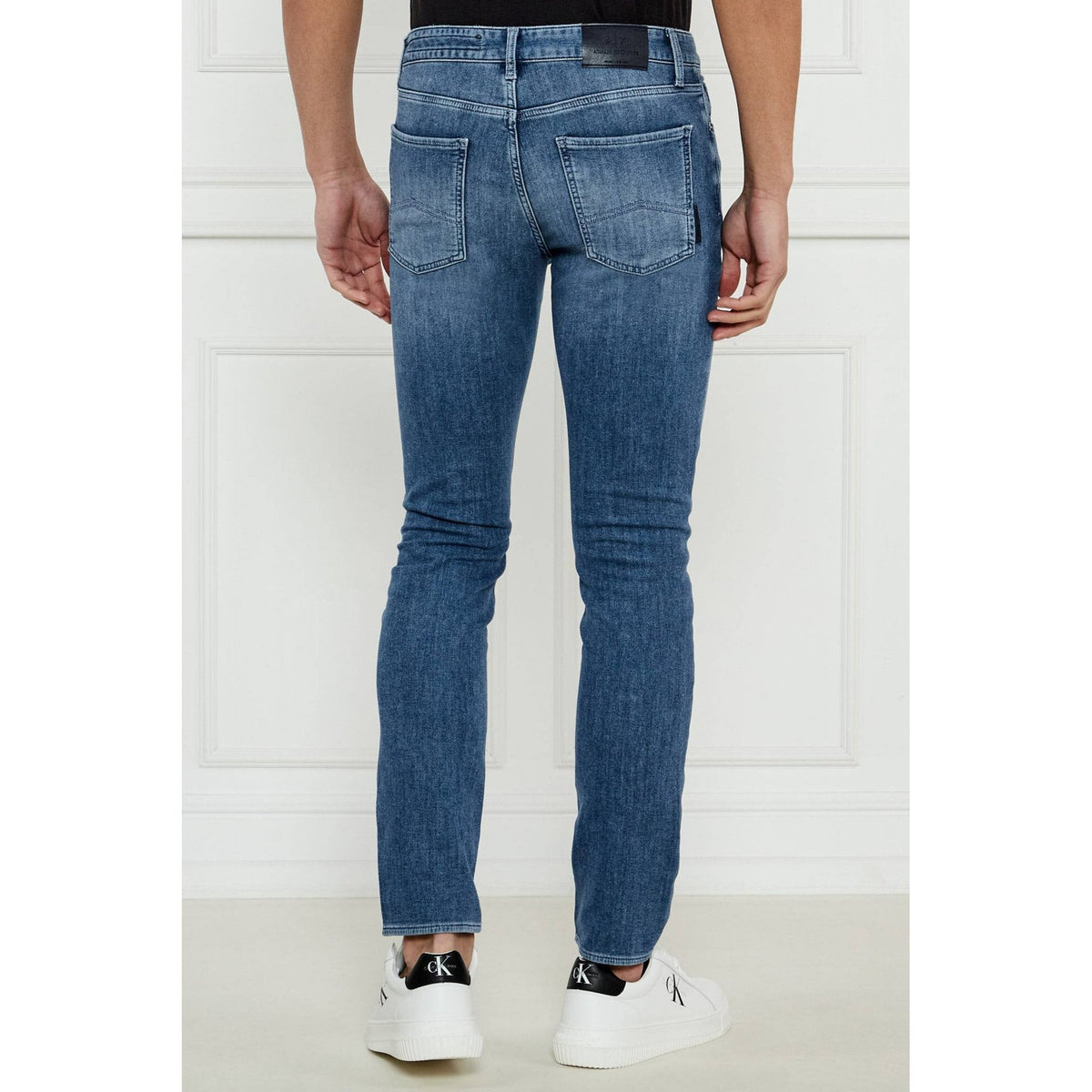 Armani Exchange | AX XM000070 AF14368 A|X Skinny Fit J14 Denim Jean - Blue Wash