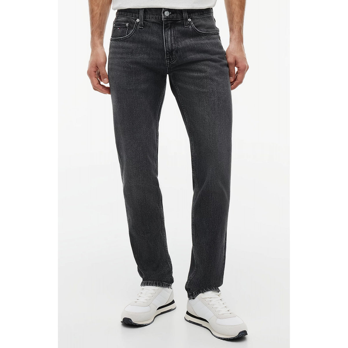 Tommy Jeans | DM21888 Scanton Slim Fit Faded Stretch Denim Jean - Black Wash