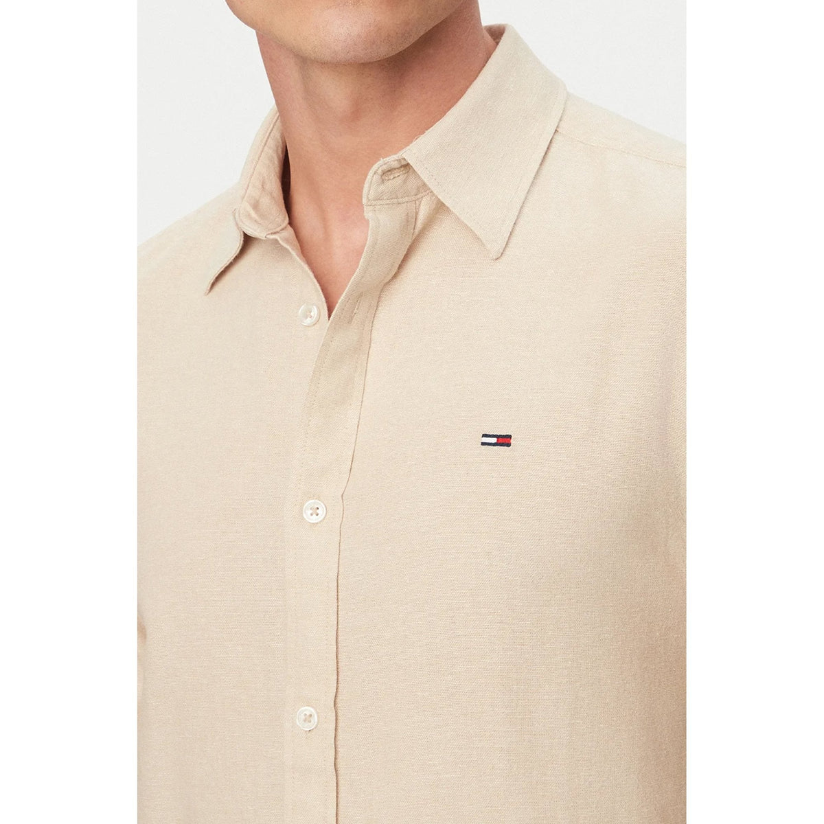 Tommy Jeans | DM22761 Regular Fit Linen Cotton Blend Small Flag Logo Shirt - Gentle Beige Gold