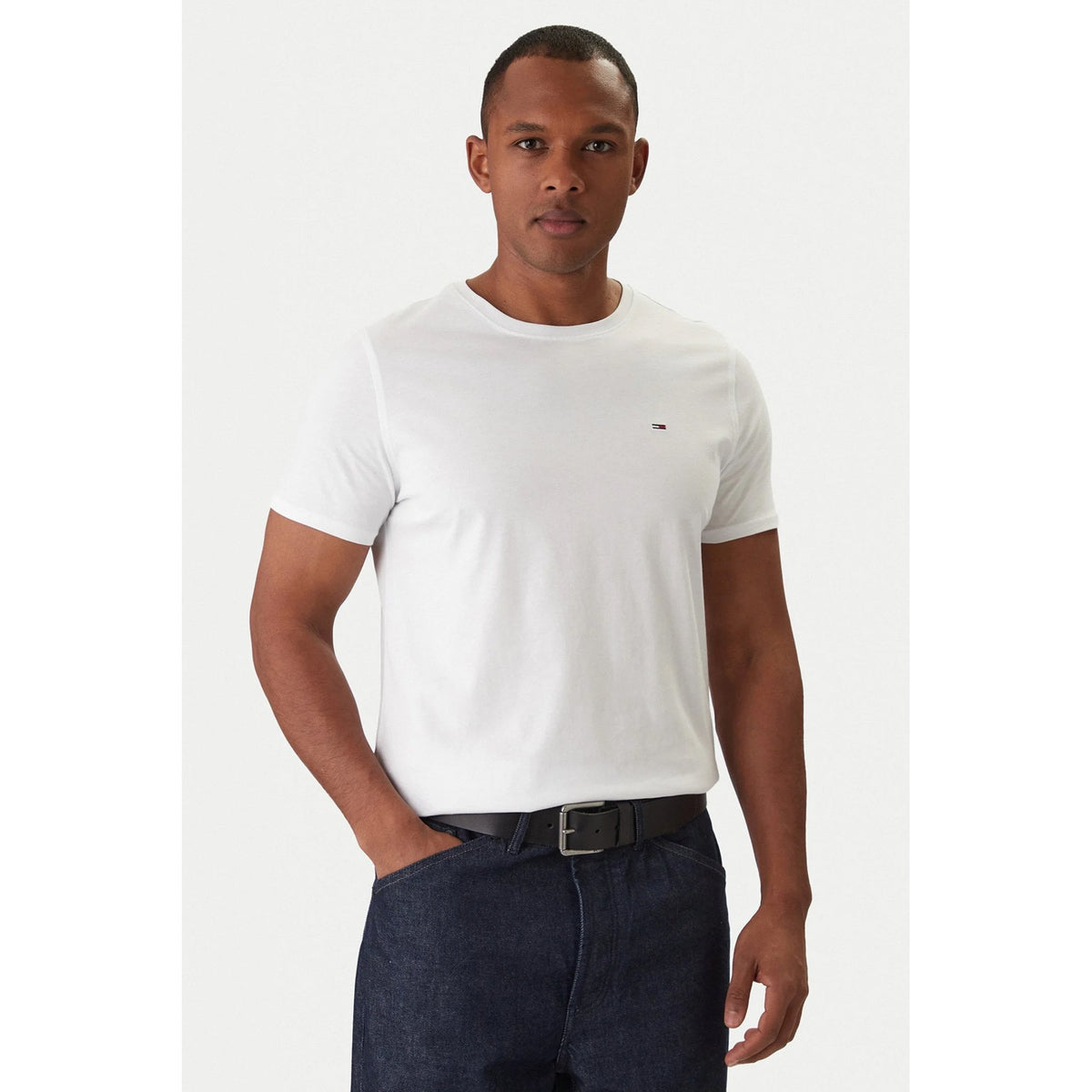 Tommy Jeans | DM04411 Slim Fit Small Flag Logo Cotton Half Sleeve T-Shirt