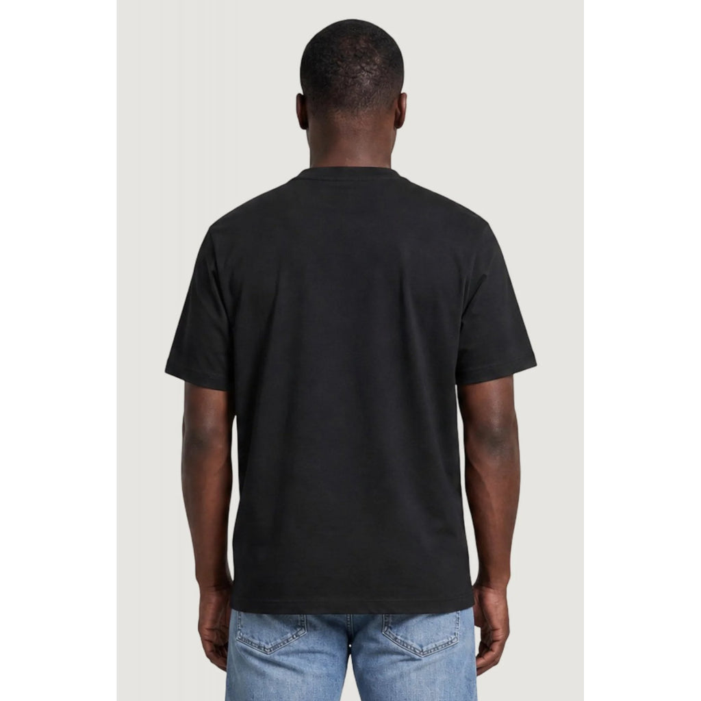 Calvin Klein Jeans | LV04RG220G Stitched Embossed Logo Half-Sleeve T-Shirt - Black
