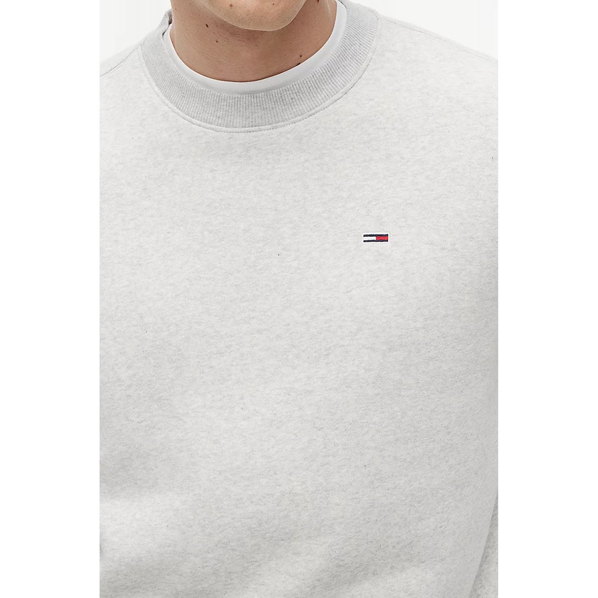 Tommy Jeans | DM20741 Brushed Fleece Small Flag Logo Crew Sweat Top