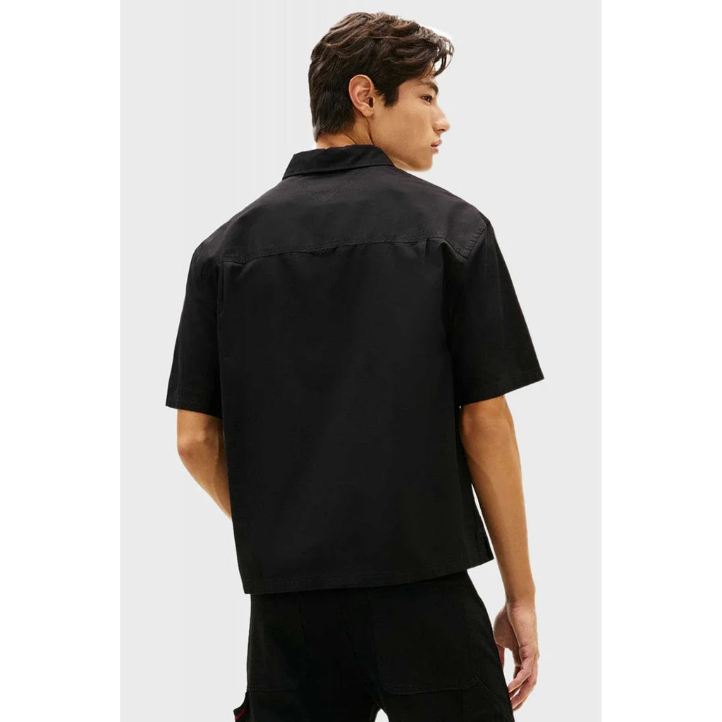 Tommy Jeans | DM22816 Boxy Skater Relaxed Fit Cotton Blend Half Sleeve Shirt - Black
