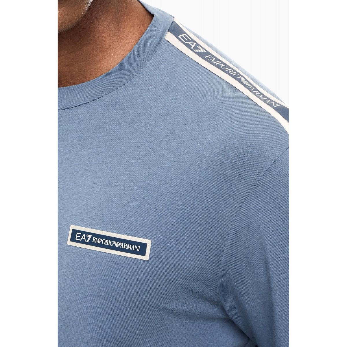 EA7 | Emporio Armani AF10373 2189 Train Rubber Tape Logo Half Sleeve T-Shirt