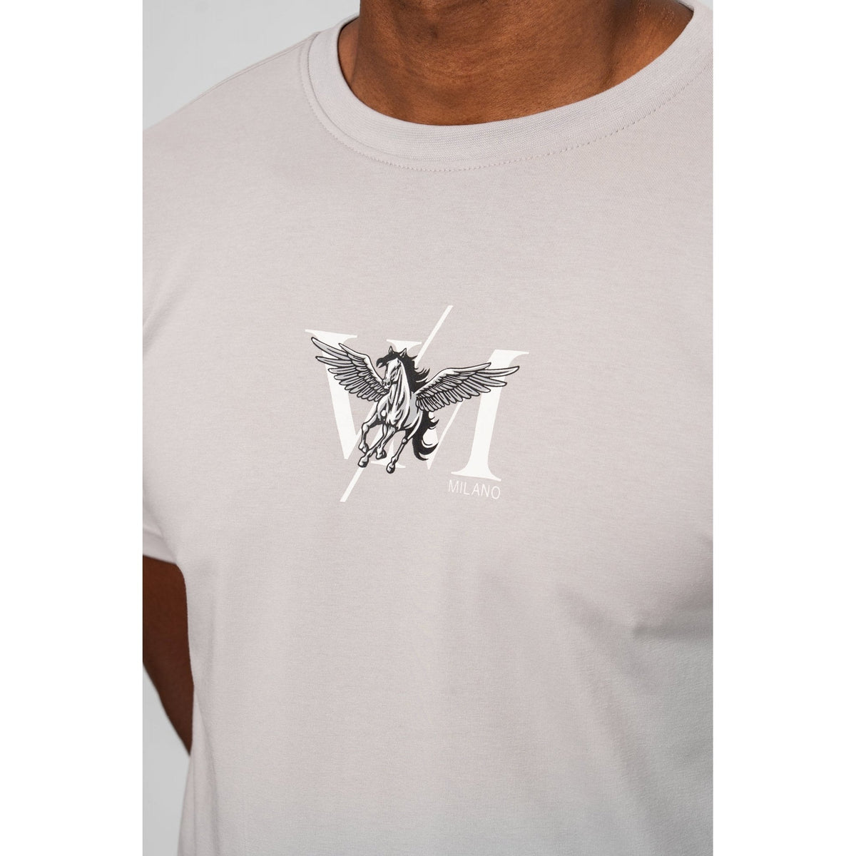 Valere Milano | Pisanino VM-350 Winged Horse Motif Print Half Sleeve T-Shirt