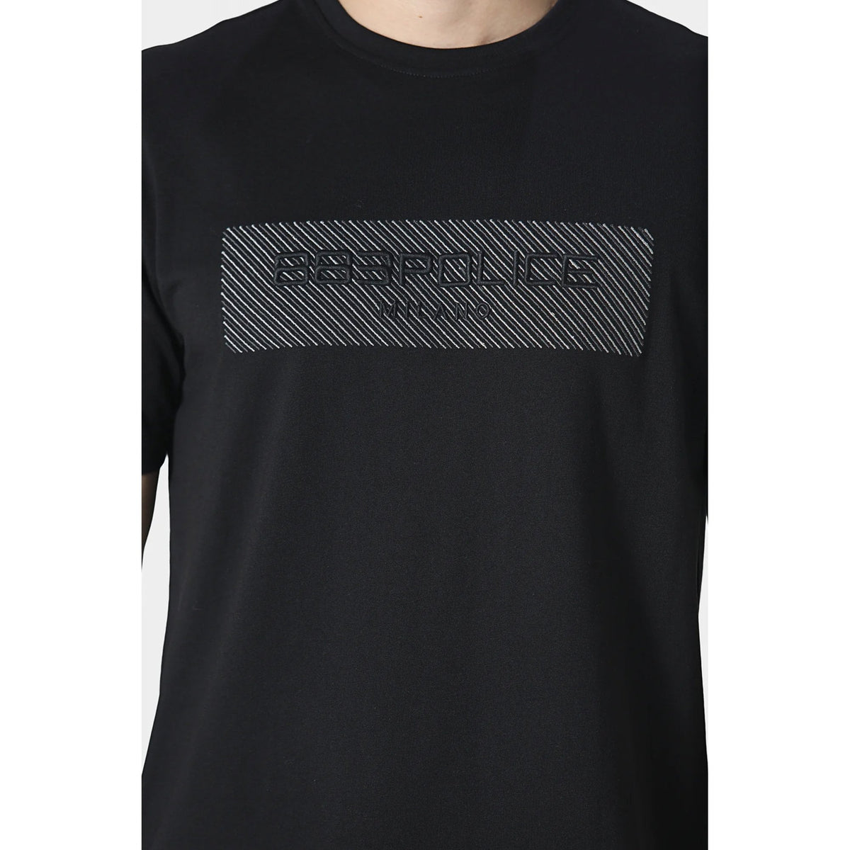 Police Xandrel 1422 Contrast Embroidered Textured Logo Half Sleeve T-Shirt