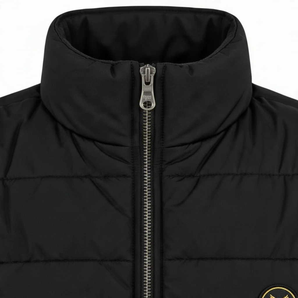 Lyle & Scott | JK2562V Tartan Lined Lightweight Padded Golden Logo Quilted Gilet - Black
